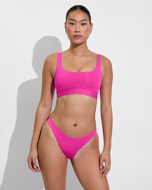 Double Scoop Top - Hot